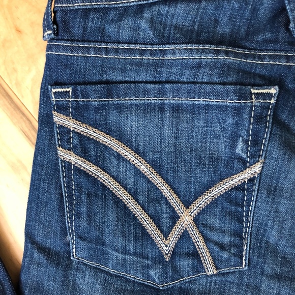 William Rast bootcut sz 26 - Picture 2 of 5